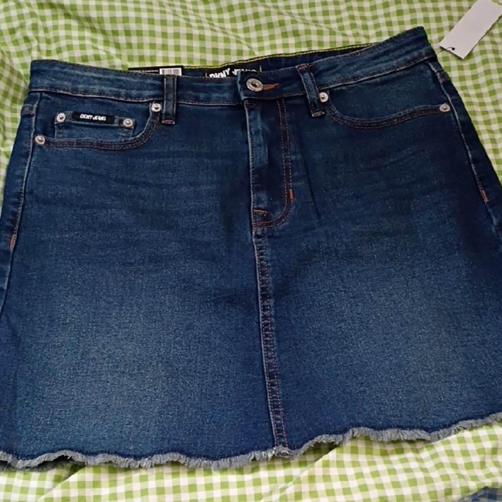 DKNY DARK BLUE MID RISE DENIM SKIRT